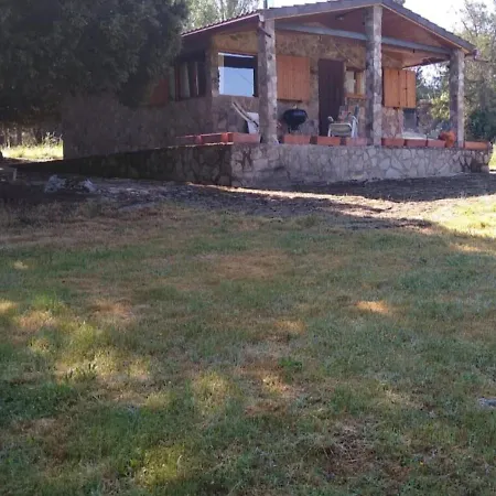 Mi Casita De Madera בקתה סגוביה