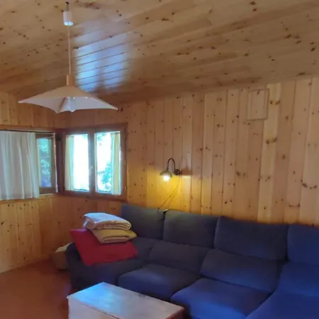 בקתה Mi Casita De Madera סגוביה