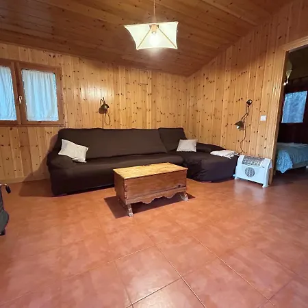בקתה Mi Casita De Madera סגוביה